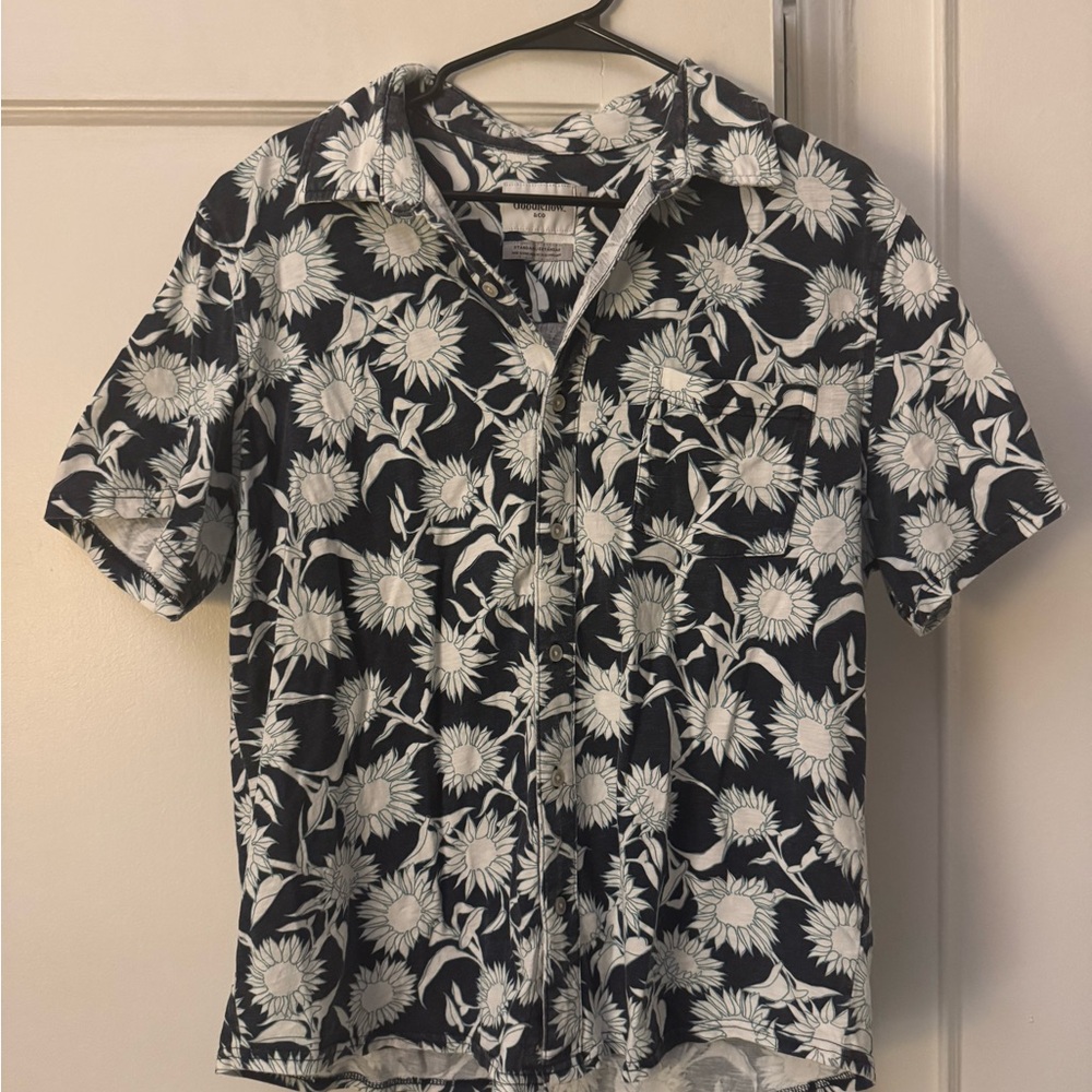 Goodfellow & Co Black and White Floral Men's Shirt